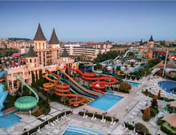 1-bed Modern Sea View Apartment in Aparthotel