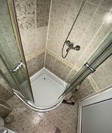 1-bed Modern Sea View Apartment in Aparthotel