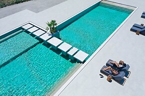 Adama Mykonos Boutique Hotel