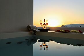 Adama Mykonos Boutique Hotel