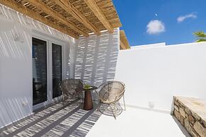 Adama Mykonos Boutique Hotel