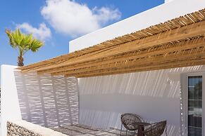 Adama Mykonos Boutique Hotel