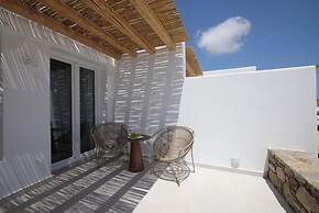 Adama Mykonos Boutique Hotel