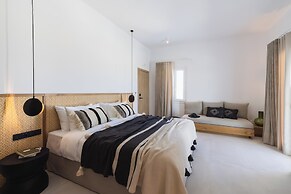Adama Mykonos Boutique Hotel