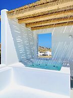 Adama Mykonos Boutique Hotel