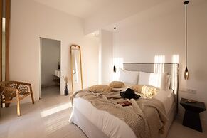 Adama Mykonos Boutique Hotel