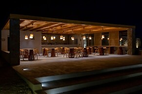 Adama Mykonos Boutique Hotel