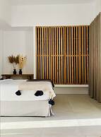 Adama Mykonos Boutique Hotel