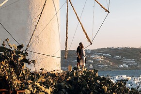 Adama Mykonos Boutique Hotel