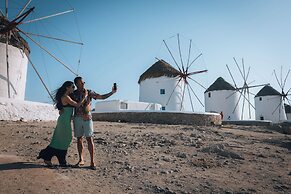 Adama Mykonos Boutique Hotel