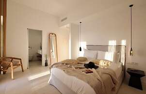Adama Mykonos Boutique Hotel