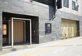 MONday Apart Premium Ueno
