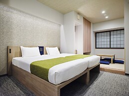 MONday Apart Premium Ueno