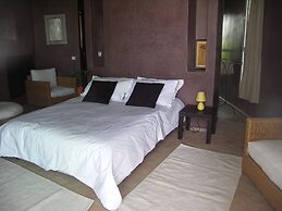 Villa With Tennis Court Outdoor and Indoor Pool - by Feelluxuryholiday