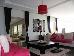 Villa With Tennis Court Outdoor and Indoor Pool - by Feelluxuryholiday