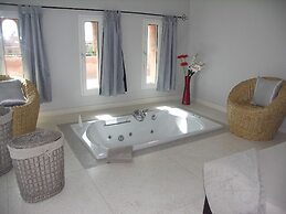 Villa With Tennis Court Outdoor and Indoor Pool - by Feelluxuryholiday