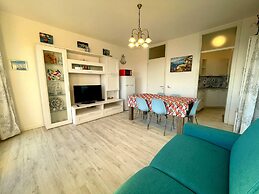 Wonderful Beachfront Apartment - Beahost