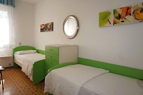 Relaxing Villa Close to the Beach