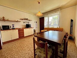 Comfortable Villa Near the Beach