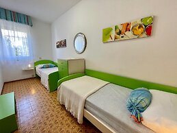 Comfortable Villa Near the Beach