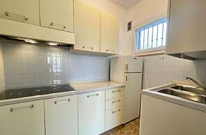 Comfortable Villa Near the Beach