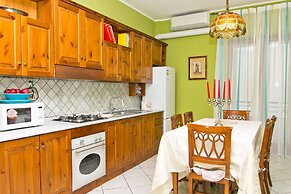 Bluemarine Apartment