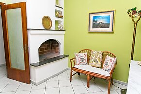 Bluemarine Apartment