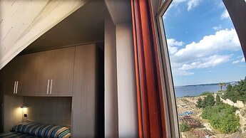 Bluemarine Apartment