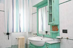 Bluemarine Apartment