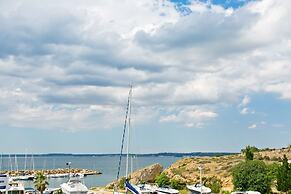 Bluemarine Apartment