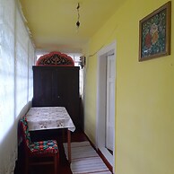 Retreat Holiday in Cozy Traditional House
