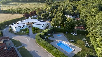 Green Eco House In Alba