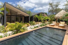 1 Favela Chic Tamarindo - Adults Only Bungalow