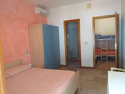 Room in B&B - Quadruple Room Just Steps From the sea - Ideal for a Rel