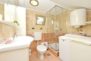 Beautiful 1-bed Apartment Kristijan Zadar