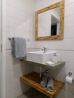 Impeccable 1 Bed Villa in Ribeira Grande