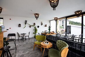 Marlo Ayvalik Adult Only +12