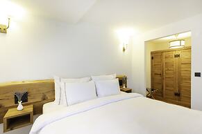 Marlo Ayvalik Adult Only +12