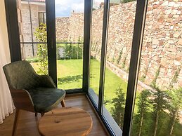 Marlo Ayvalik Adult Only +12