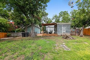 Ms. Bunny's Bungalow 2 Bedroom Home by RedAwning