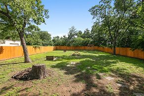 Ms. Bunny's Bungalow 2 Bedroom Home by RedAwning