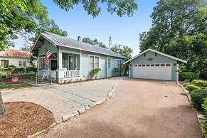 Ms. Bunny's Bungalow 2 Bedroom Home by RedAwning