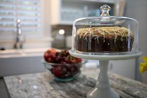 Ms. Bunny's Bungalow 2 Bedroom Home by RedAwning