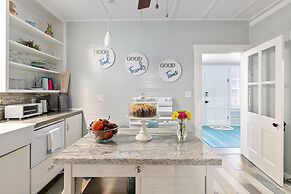 Ms. Bunny's Bungalow 2 Bedroom Home by RedAwning