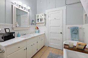 Ms. Bunny's Bungalow 2 Bedroom Home by RedAwning