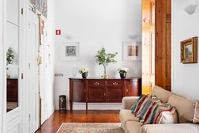JOIVY Unique 1-BR Apartment in central Chiado