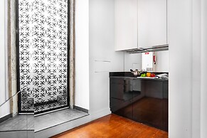 JOIVY Unique 1-BR Apartment in central Chiado