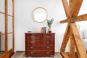 JOIVY Unique 1-BR Apartment in central Chiado