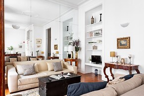 JOIVY Unique 1-BR Apartment in central Chiado