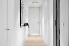 JOIVY Elegant 1-BR Apartment in Perfect Centre